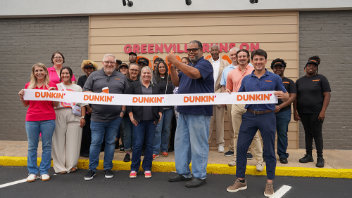 Bluemont Group Celebrates Grand Opening of New Dunkin' Location